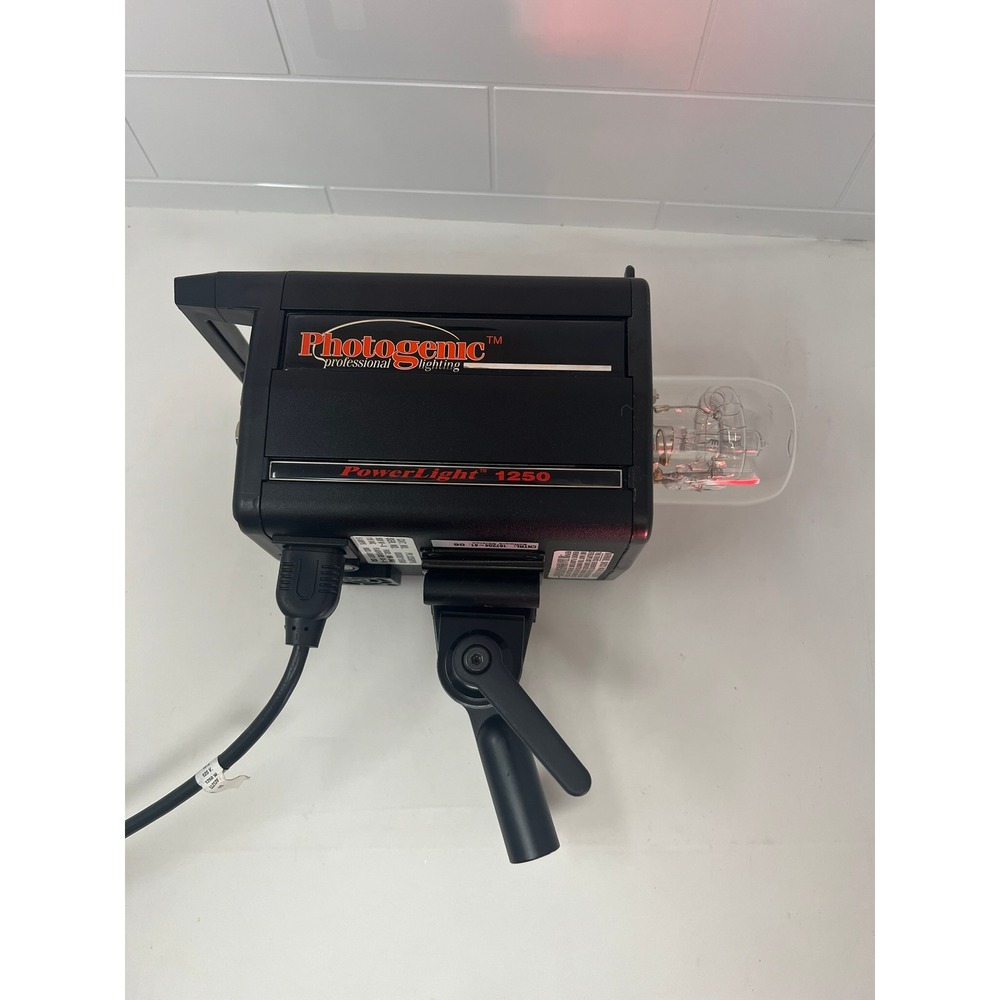 Photogenic‎ PowerLight 1250 Studio Strobe Monolight 500W-S PL1250PS Black